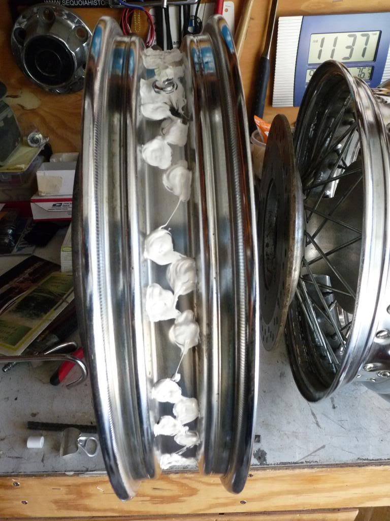 How to seal a Spoke Rim Honda VTX 1300 / VTX 1800 Motorcycles Forum